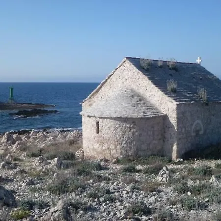 Luna Apartman